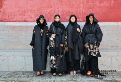 模特AI参取创做的棉服自傲表态